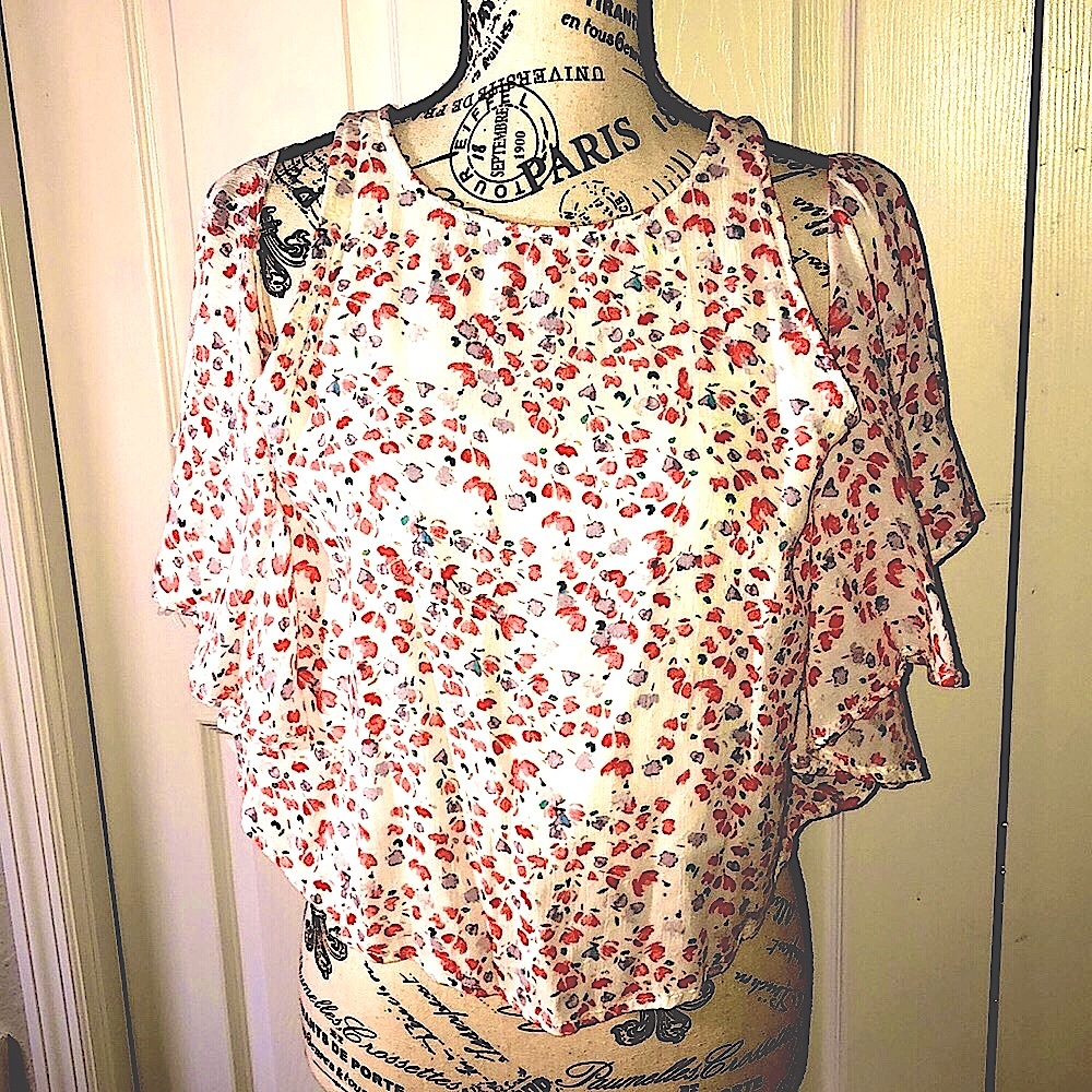 Olivaceous open shoulder printed top